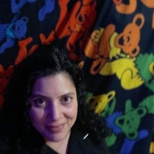 Meet your Posher, Stacy